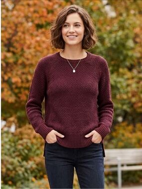 Old Navy Women's Crewneck Textured Sweater - Deep Burgundy